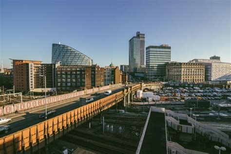 cheapest areas in manchester to rent